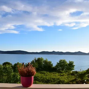Seaview House Mali Rog Appartamento